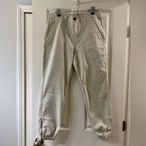 Cabi 6264 Pants Womens 6 Ivory Beige Oyster Compass Pant Ankle Zips (30x25) NEW